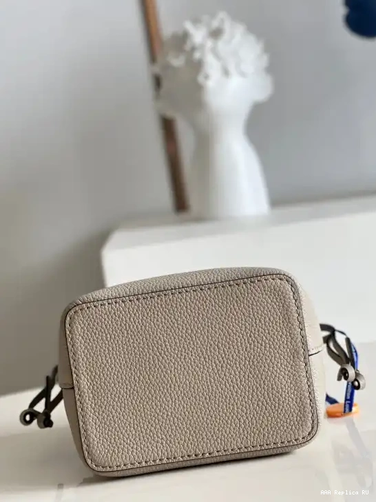 Aaa replica bags NANO VUITTON LOCKME BUCKET LOUIS 0630